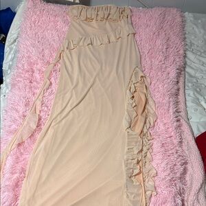 Boohoo Mens Cream Ruffle Maxi Dress